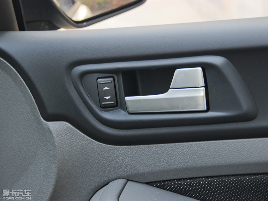 2013(jng)˹Ɏ 1.8L Ԅӻ