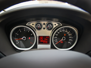 長安福特2013款經典?？怂箖蓭? class=