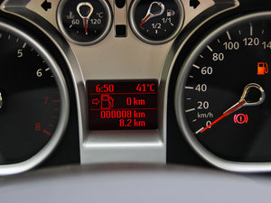 20131.8L քӕr п؅^