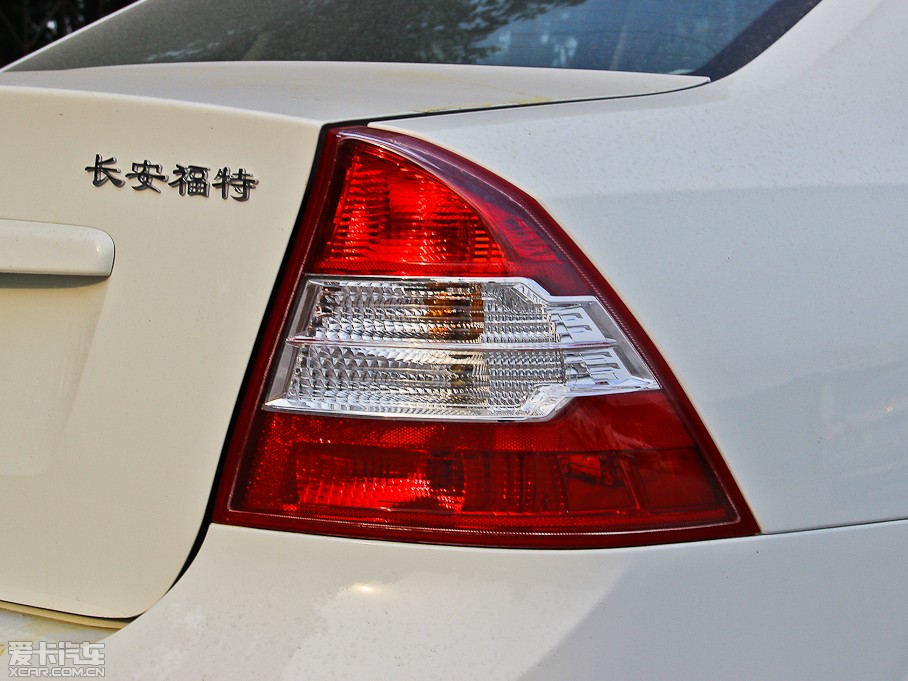 2013(jng)丣˹ 1.8L Ԅӕr