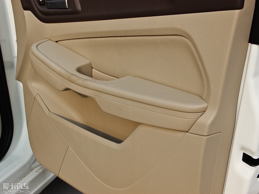 2013(jng)丣˹ 1.8L Ԅӕr