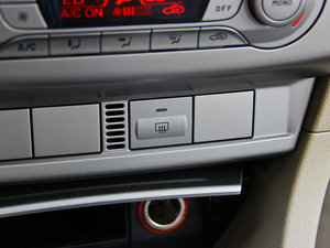 20131.8L Ԅ(dng)r(sh) п؅^(q)