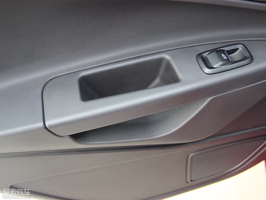 2013AɎ Ɏ 1.5L Ԅӕr