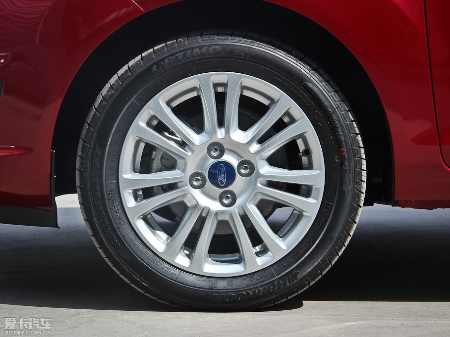 2013AɎ Ɏ 1.5L Ԅӕr