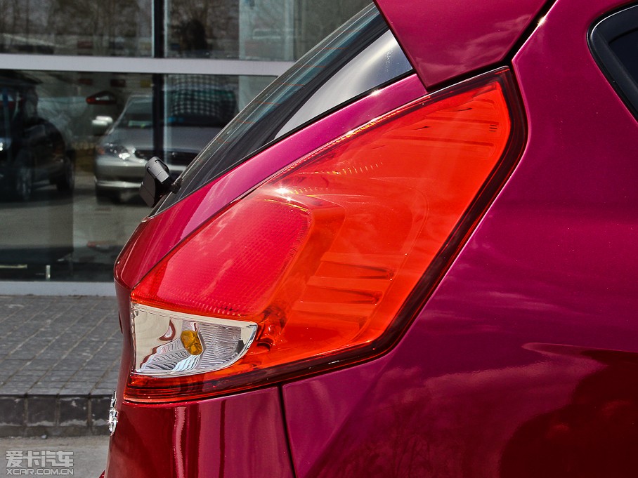 2013AɎ Ɏ 1.5L Ԅӕr