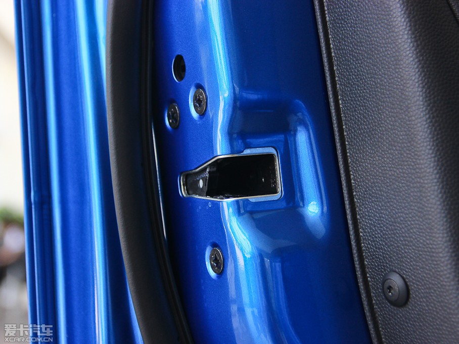 2013AɎ Ɏ 1.5L քӕr