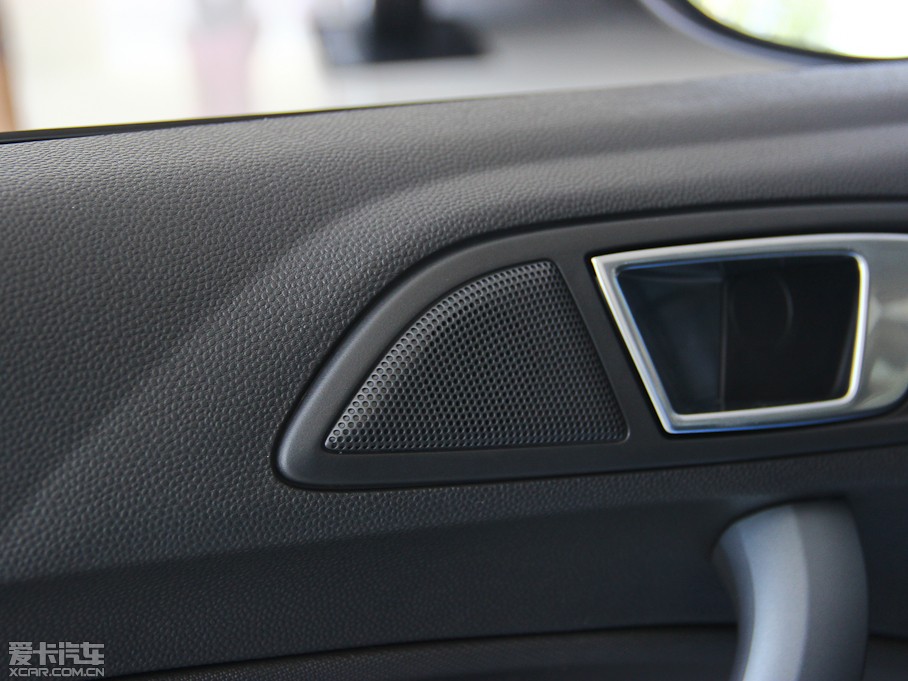 2013AɎ Ɏ 1.5L քӕr