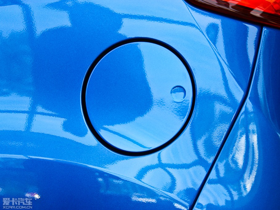 2013AɎ Ɏ 1.5L քӕr