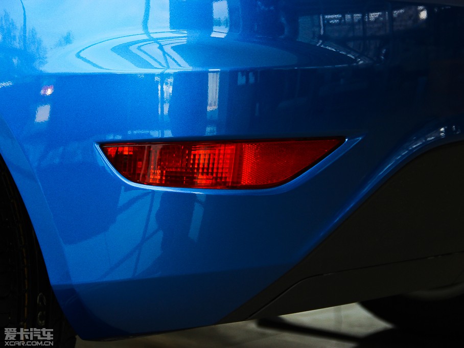 2013AɎ Ɏ 1.5L քӕr