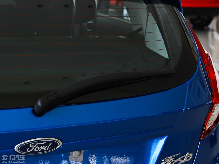 2013AɎ Ɏ 1.5L քӕr