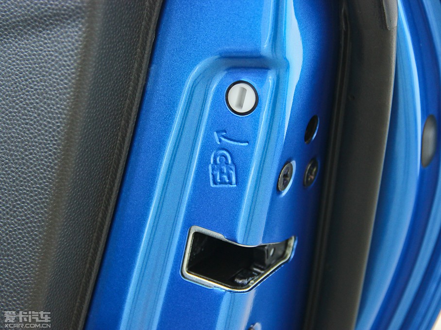 2013AɎ Ɏ 1.5L քӕr