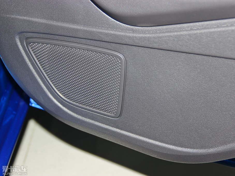 2013AɎ Ɏ 1.5L քӕr