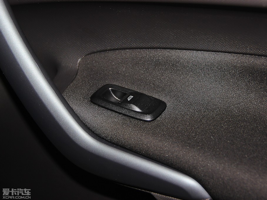 2013AɎ Ɏ 1.5L ք(dng)r(sh)