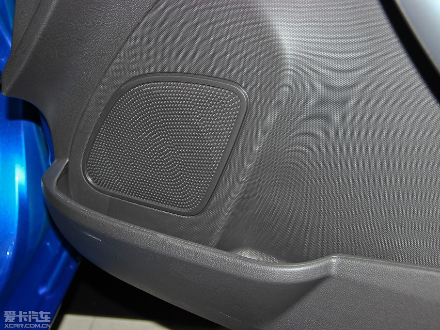 2013AɎ Ɏ 1.5L քӕr