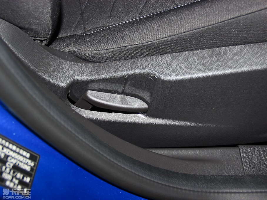 2013AɎ Ɏ 1.5L քӕr