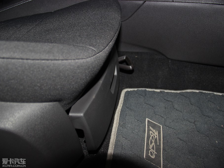 2013AɎ Ɏ 1.5L քӕr