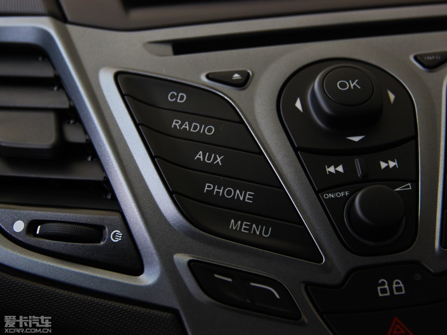 2013AɎ Ɏ 1.5L քӕr