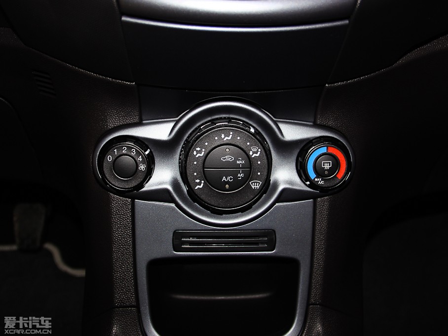 2013AɎ Ɏ 1.5L քӕr