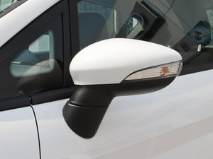 2013Ɏ 1.5L ԄƷ (ji)^