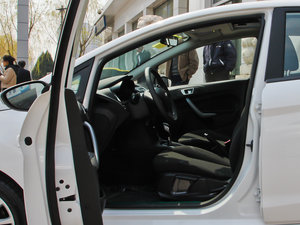 2013Ɏ 1.5L ԄƷ ǰſg