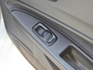 2013Ɏ 1.5L ԄƷ п؅^