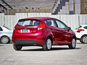 2013Ɏ 1.5L Ԅӕr w^