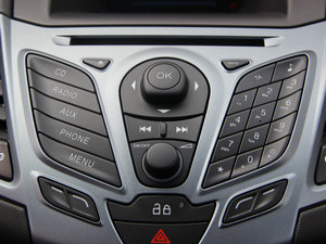 2013Ɏ 1.5L Ԅӕr {{