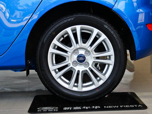 2013Ɏ 1.5L ք(dng)r(sh) (x)(ji)^