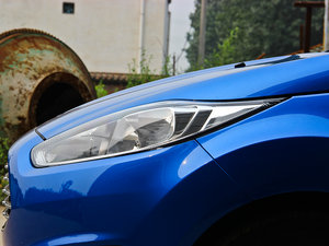 2013Ɏ 1.5L Ԅ(dng)\(yn)(dng) (x)(ji)^