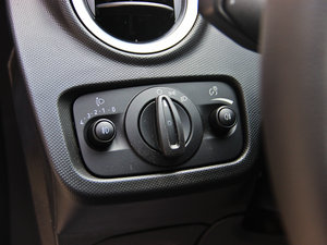 2013Ɏ 1.5L Ԅ\ п؅^