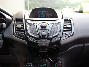 2013Ɏ 1.5L Ԅ\ п؅^