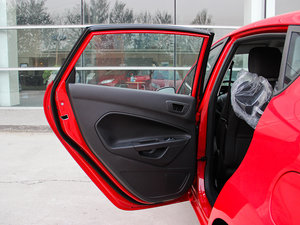 2013Ɏ 1.5L ք(dng)L(fng) g