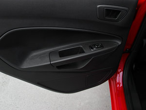 2013Ɏ 1.5L ք(dng)L(fng) g