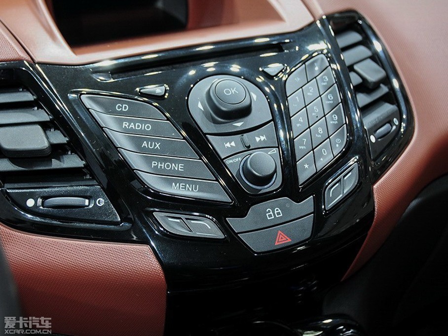 2014AɎ Ɏ 1.0 GTDi Ԅӄń