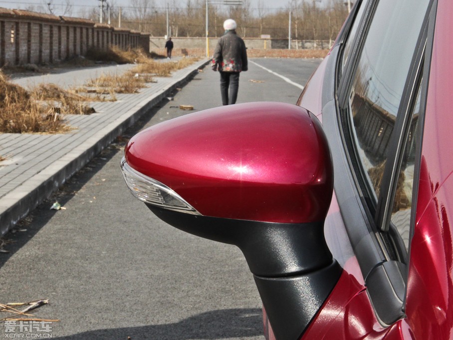 2014AɎ Ɏ 1.0 GTDi Ԅӄń