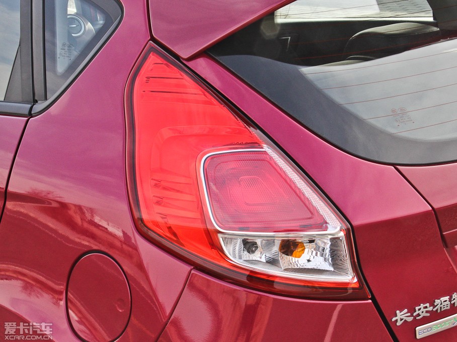 2014AɎ Ɏ 1.0 GTDi Ԅӄń