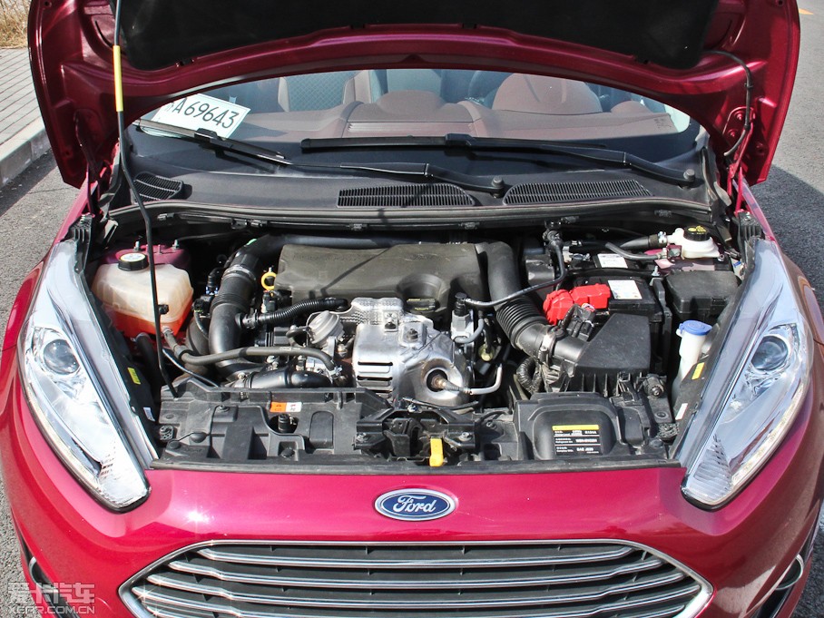 2014AɎ Ɏ 1.0 GTDi Ԅӄń