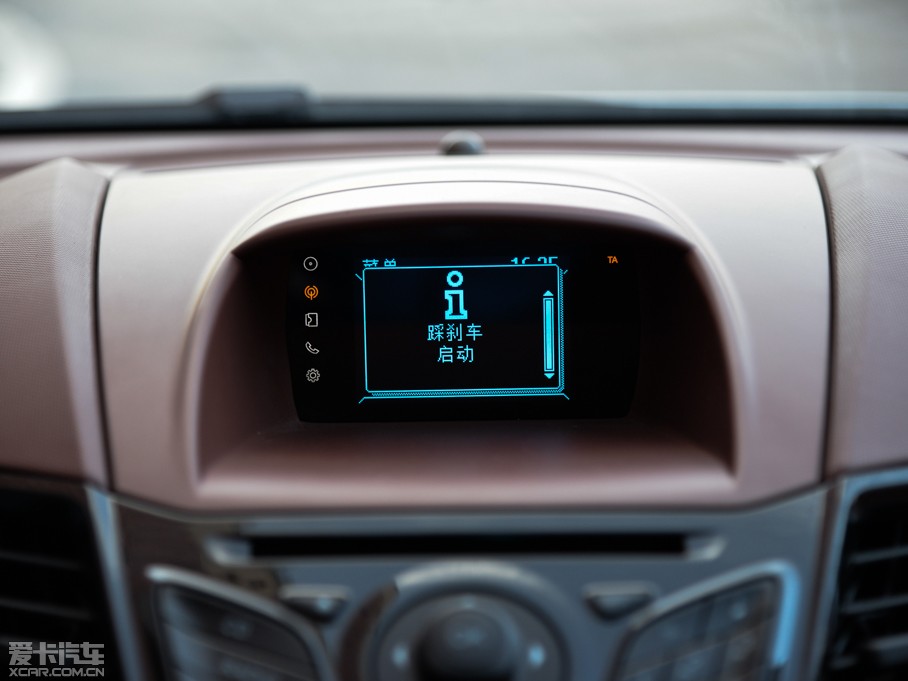 2013������A�Ɏ� �Ɏ� 1.5L �Ԅӄń���