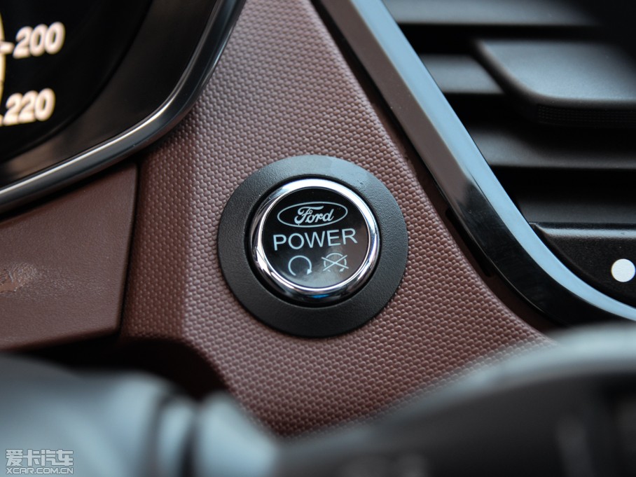 2013������A�Ɏ� �Ɏ� 1.5L �Ԅ�(d��ng)�ń�(d��ng)��