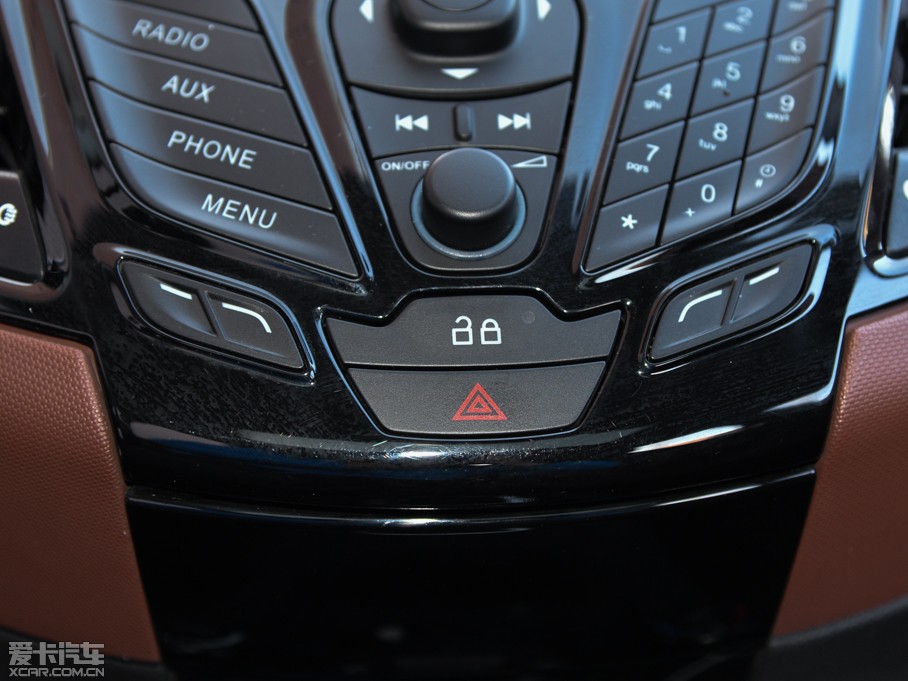 2013������A�Ɏ� �Ɏ� 1.5L �Ԅӄń���