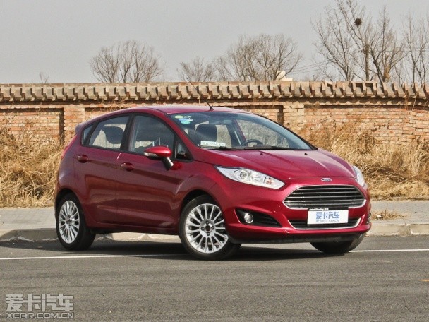 長安福特2014款嘉年華兩廂