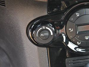 2014Ɏ 1.0 GTDi Ԅӄń п؅^