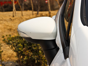 2014Ɏ 1.0 GTDi Ԅӄń ^