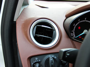 2014Ɏ 1.0 GTDi Ԅӄń g