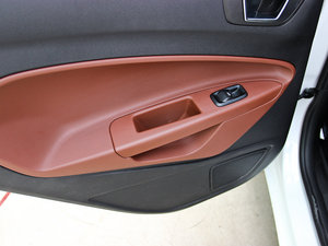 2014Ɏ 1.0 GTDi Ԅӄń g