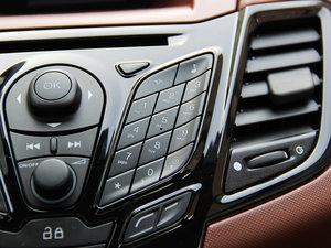 2014Ɏ 1.0 GTDi Ԅӄń п؅^