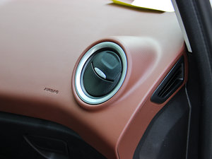 2014Ɏ 1.0 GTDi Ԅӄń g