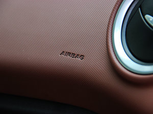 2014Ɏ 1.0 GTDi Ԅӄń g