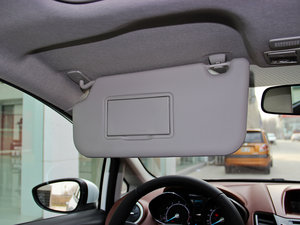 2014Ɏ 1.0 GTDi Ԅӄń g