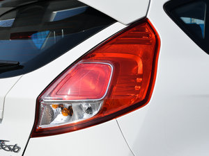 2013Ɏ 1.5L Ԅӄń ^